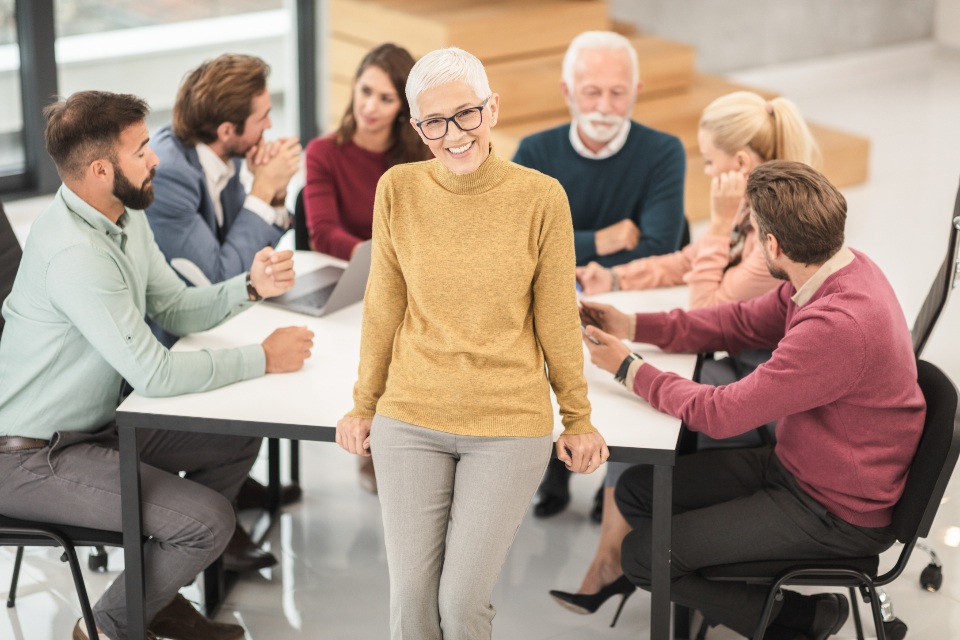 SGLanded landed-property advisers in discussion